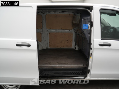Mercedes-Benz Vito 114 Automaat L2H1 Airco Cruise Camera Parkeersensoren v+a Euro6 L2 Airco Cruise control 9