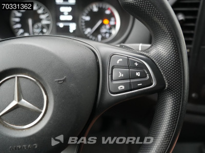 Mercedes-Benz Vito 116 Automaat L3H1 Black Edition 160PK Trekhaak Airco Cruise Parkeersensoren v+a Euro6 L3 Extra Lang XL Airco Trekhaak Cruise control 21