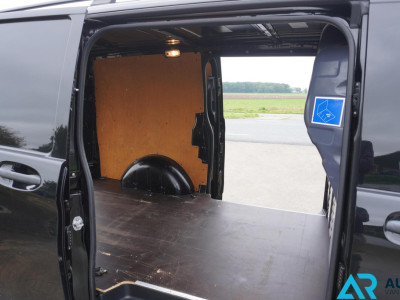 Mercedes-Benz Vito Bestel 116 CDI foto 8