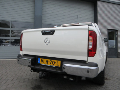Mercedes-Benz X-klasse 350D, V6, 259pk, 4-Matic, 4x4, Power Edition, LED, Camera, Navigatie. foto 7