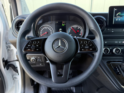 Mercedes-Benz eCitan 112 Pro 51 kWh / L2H1 / TREKHAAK / 3-ZITS / **3.698 KM!!** / CAMERA / CRUISE / ECC / CARPLAY foto 10