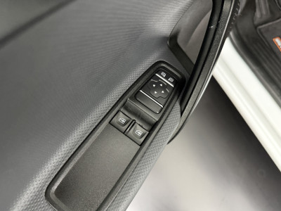 Mercedes-Benz eCitan Elektrisch | SOH 99,6% | 3-Zits | Navigatie | Multimedia | Airco | Cruise foto 9