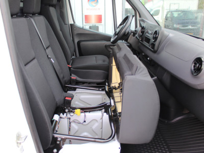 Mercedes-Benz eSprinter L2H2 47 kWh Elektrisch Aut. Airco/Cam foto 9