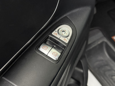 Mercedes-Benz eVito 112 Lang | Led | Multimedia | Camera | 3-Zits | 270 Achterdeuren foto 8