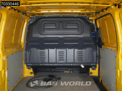 Mercedes-Benz eVito Elektrisch 41kWh 150km WLTP Airco Camera APK 03-2027 Airco 8