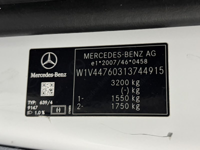 Mercedes-Benz eVito Lang Koelwagen 35Kwh | Achterdeuren | Airco | 3-Zits | Multimedia 20