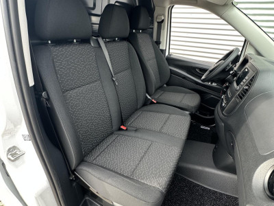Mercedes-Benz eVito eVito 112 L2 60 kWh 261km WLTP|Cruise|Carplay foto 4