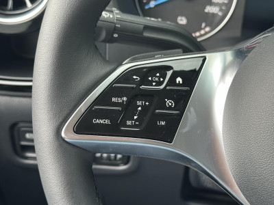 Mercedes-Benz eVito eVito 112 L2 60 kWh Pro NIEUW Luxe uitvoering foto 10