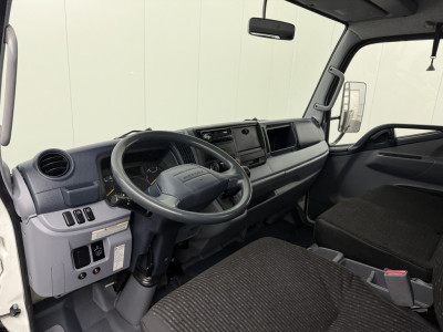 Mitsubishi Canter 3C13 3.0 DI Automaat Kipper | Kraan | 3-Zits | 3500Kg Trekhaak foto 3