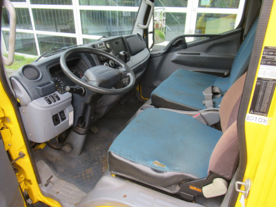 Mitsubishi Canter 3S13 3.0 DI 250 FUSO AIRCO KLIMA foto 11
