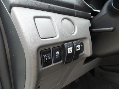 Mitsubishi L 200 2.4 DI-D Club Cab Invite foto 11
