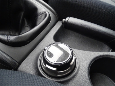 Mitsubishi L 200 2.4 DI-D Club Cab Invite foto 12