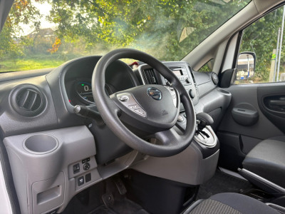 Nissan E-NV200 Optima 40 kWh|88%SOH|koel /vries|zonnepaneel|NAP|airco|cruise|achteruitrijcamera|bluetooth|elektrisch pakket foto 17