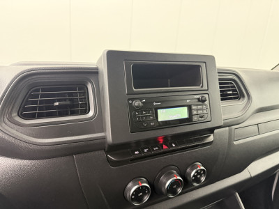 Nissan Interstar 2.3DCI 165PK Dubbellucht Bakwagen+Laadklep | Dakspoiler | Airco | Cruise | 3-Zits foto 17