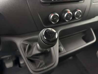 Nissan Interstar 2.3DCI 165PK Dubbellucht Bakwagen+Laadklep | Dakspoiler | Airco | Cruise | 3-Zits foto 17
