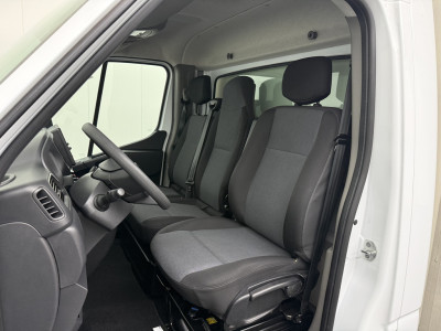 Nissan Interstar 2.3DCI 165PK Dubbellucht Bakwagen+Laadklep | Dakspoiler | Airco | Cruise | 3-Zits foto 18