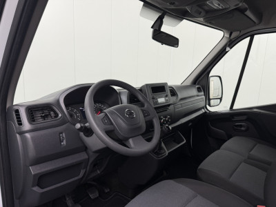 Nissan Interstar 2.3DCI 165PK Dubbellucht Bakwagen+Laadklep | Dakspoiler | Airco | Cruise | 3-Zits foto 3