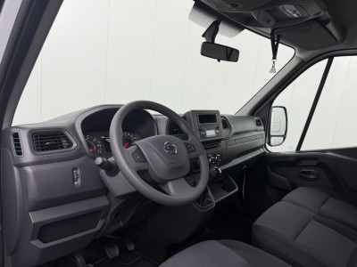 Nissan Interstar 2.3DCI 165PK Dubbellucht Bakwagen+Laadklep | Dakspoiler | Airco | Cruise | 3-Zits foto 3