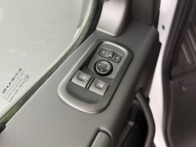 Nissan Interstar 2.3DCI 165PK Dubbellucht Bakwagen+Laadklep | Dakspoiler | Airco | Cruise | 3-Zits foto 8