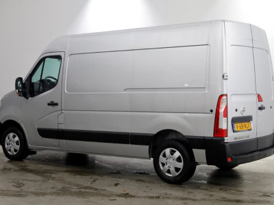 Nissan Interstar 2.3 dCi 135pk L2H2 N-Connecta Airco/Navi/Camera 02-2024 foto 9