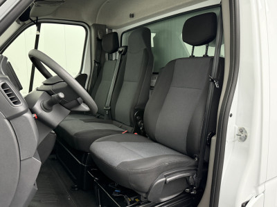 Nissan Interstar 3.5DCi 165PK Bakwagen+Laadklep | Dakspoiler | Navigatie | Camera | Multimedia | Airco | Cruise 20