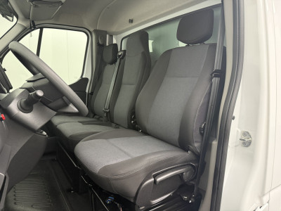 Nissan Interstar 3.5DCi 165PK Bakwagen+Laadklep | Dakspoiler | Navigatie | Camera | Multimedia | Airco | Cruise 21