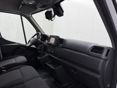 Nissan Interstar 3.5DCi 165PK Bakwagen+Laadklep | Dakspoiler | Navigatie | Camera | Multimedia | Airco | Cruise 21