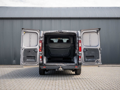 Nissan NV300 1.6 dci 125PK L2H1 | DC 6-Zits | Camera | Cruise | Airco | Trekhaak foto 9