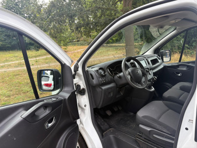 Nissan NV300 2.0 dCi 120 L2H1 Acenta DC Comfort|NAP|DUBBElCABINE|airco|cruise|navi|parkeersensoren achter|bluetooth|EURO6 foto 11