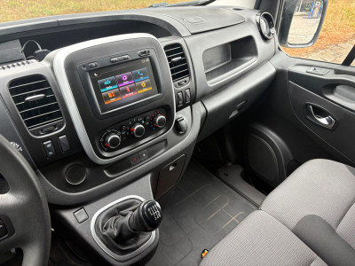 Nissan NV300 2.0 dCi 120 L2H1 Acenta DC Comfort|NAP|DUBBElCABINE|airco|cruise|navi|parkeersensoren achter|bluetooth|EURO6 foto 17