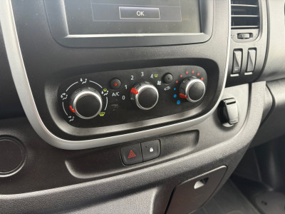 Nissan NV300 2.0 dCi 120 L2H1 Acenta DC Comfort|NAP|DUBBElCABINE|airco|cruise|navi|parkeersensoren achter|bluetooth|EURO6 foto 21