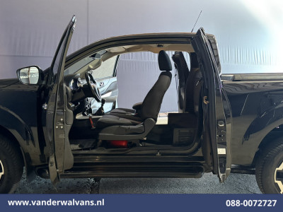 Nissan Navara 2.3 dCi 164pk 4x4 Aandrijving Euro6 Airco | 3500kg trekhaak | Camera | Cruisecontrol | LM Velgen | Navigatie, foto 4