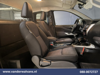 Nissan Navara 2.3 dCi 164pk 4x4 Aandrijving Euro6 Airco | 3500kg trekhaak | Camera | Cruisecontrol | LM Velgen | Navigatie, foto 7