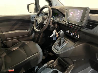 Nissan Townstar Acenta L1 44 kWh / 100% elektrisch !! / SOH 98% / Airco / Cruise Control / CarPlay / Camera / 36.600 KM !! foto 3