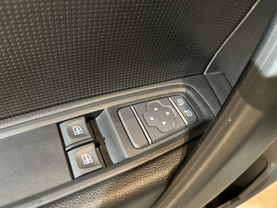 Nissan Townstar N-Connecta L1 44 kWh / 100% elektrisch !! / SOH 99% / Airco / Cruise Control / CarPlay / Camera / 4.900 KM !! foto 15