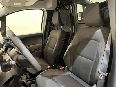 Nissan Townstar N-Connecta L1 44 kWh / 100% elektrisch !! / SOH 99% / Airco / Cruise Control / CarPlay / Camera / 4.900 KM !! foto 9