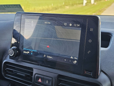 Opel COMBO 1.5 L1 Navi Automaat AC! foto 13