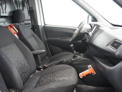 Opel Combo 1.3 CDTi - Airco - Cruise - Trekhaak - €2.499,- Ex. BTW foto 4