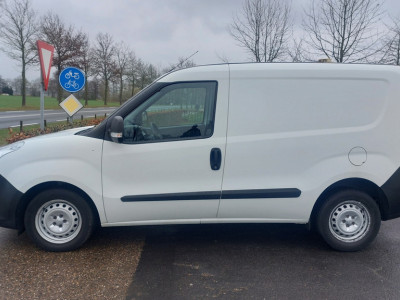 Opel Combo 1.3 CDTi L1H1 Edition AIRCO BJ 2017 foto 13