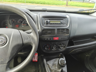 Opel Combo 1.3 CDTi L1H1 Edition AIRCO BJ 2018 foto 6