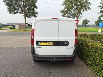Opel Combo 1.3 CDTi L1H1 Edition AIRCO BJ 2018 foto 9