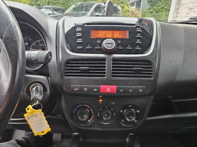 Opel Combo 1.3 CDTi L2H1 Sport Trekhaak! Airco! Cruise Control! Schuifdeur! NAP! foto 21