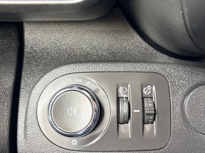 Opel Combo 1.5D 100pk euro6 L2H1 Edition, Airco, Groot Navigatie, Nederlandse bus! 1ste Eigenaar! RIJKLAARPRIJS! 16