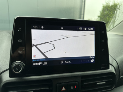 Opel Combo 1.5D 102 PK / L2H1 / 1e EIG. / AIRCO / CRUISE / NAVI / APPLE CARPLAY / ANDROID AUTO foto 37
