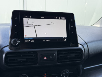 Opel Combo 1.5D 102 PK / L2H1 / Edition / 1e EIG. / INRICHTING / COOLBOX / TREKHAAK / CAMERA / CRUISE / CARPLAY foto 17