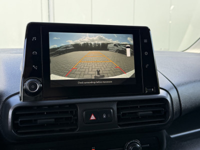 Opel Combo 1.5D 102 PK / L2H1 / Edition / 1e EIG. / INRICHTING / COOLBOX / TREKHAAK / CAMERA / CRUISE / CARPLAY foto 19
