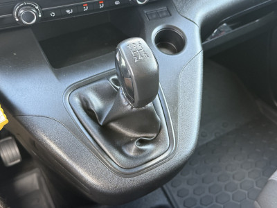 Opel Combo 1.5D 102 PK / L2H1 / Edition / 1e EIG. / INRICHTING / COOLBOX / TREKHAAK / CAMERA / CRUISE / CARPLAY foto 21