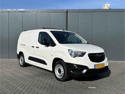 Opel Combo 1.5D 102 PK / L2H1 / TREKHAAK / CAMERA / STUURVERW. / REAR VIEUW / INRICHTING / 3 ZITS / AC / CRUISE foto 4