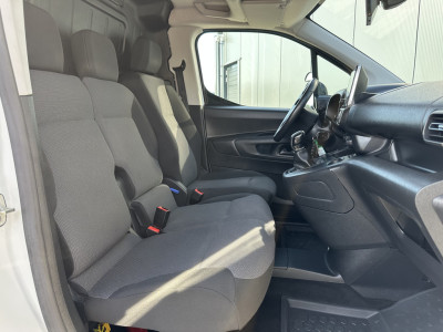 Opel Combo 1.5D 102 PK / L2H1 / TREKHAAK / CAMERA / STUURVERW. / REAR VIEUW / INRICHTING / 3 ZITS / AC / CRUISE foto 6
