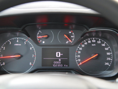 Opel Combo 1.5D 102Pk Edition / Navi / Carplay / Multi stuur foto 13